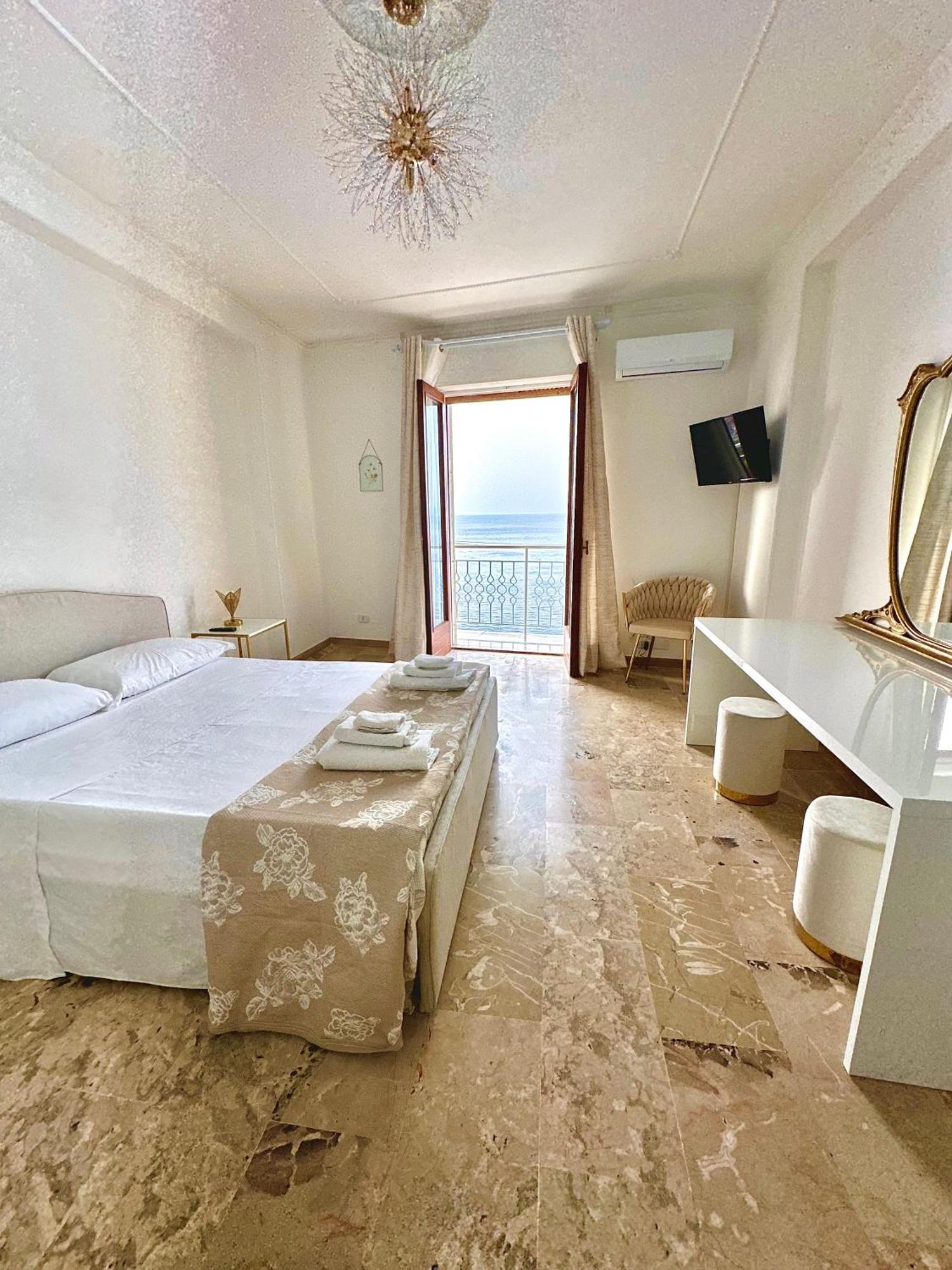 The View Apartment Scilla Extérieur photo